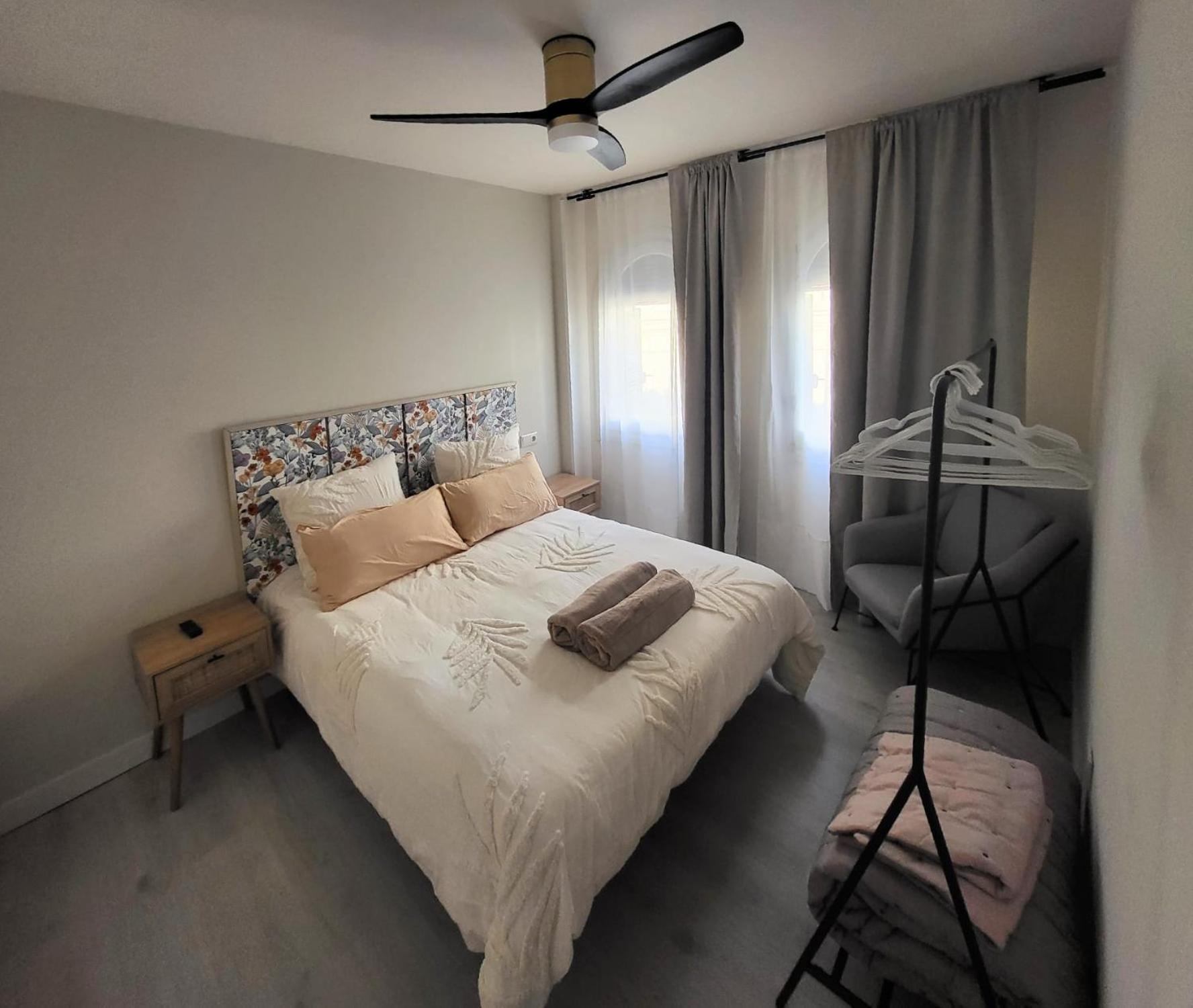 קורולה Apartamentos Crispin Candela מראה חיצוני תמונה